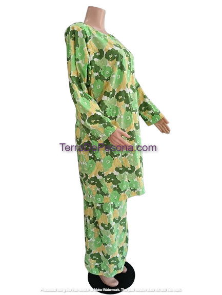 Baju Kurung Pesak Tradisional Johor Green Yellow