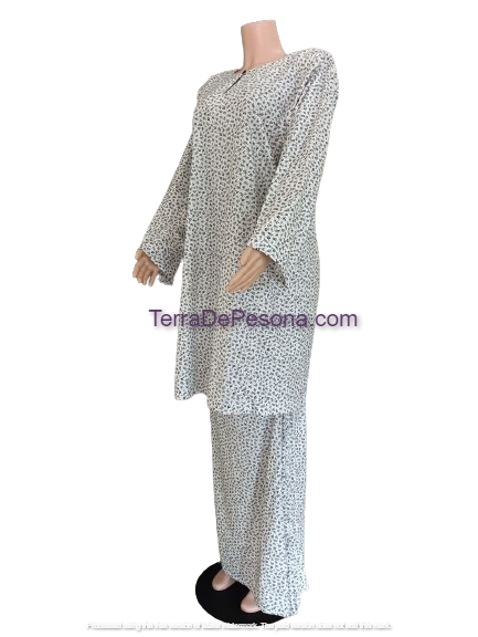 Baju Kurung Pesak Tradisional Johor putih kelabu