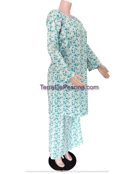 Baju Kurung Pesak Tradisional Johor biru muda