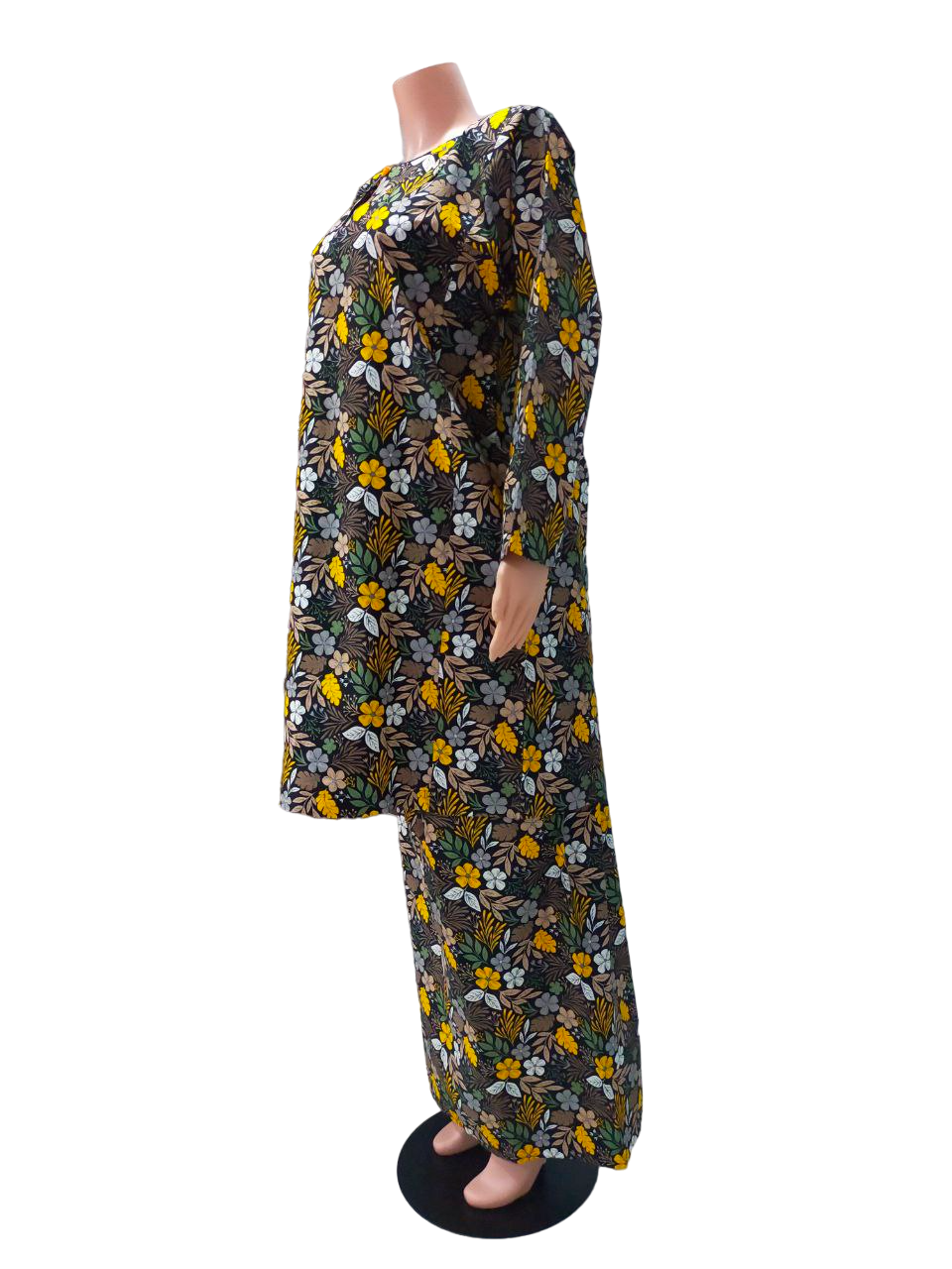 Baju Kurung Pesak Traditional Johor Kuning Emas