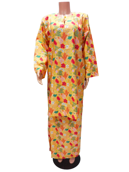 Baju Kurung Pesak Traditional Johor Kuning Oren Merah